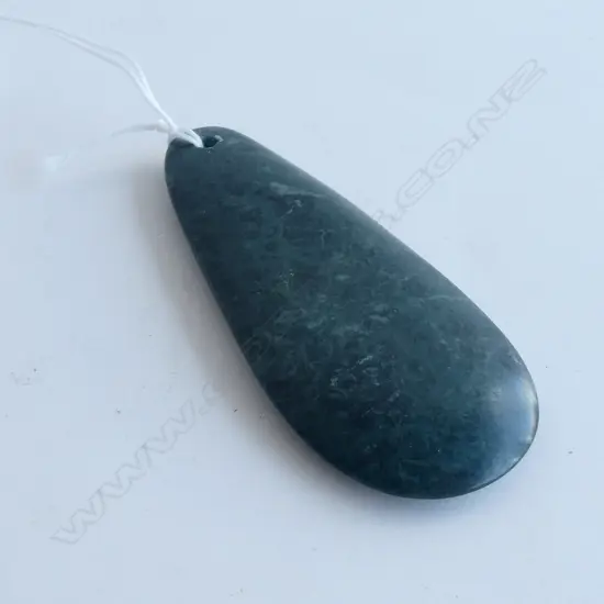 GREENSTONE PENDANT CARVED BY THE LATE MIKE HIGGS L 90MM