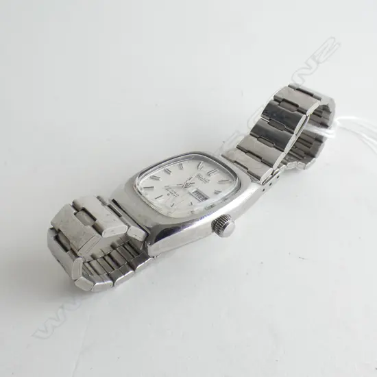 SEIKO LADIES AUTOMATIC WRISTWATCH RUNNING
