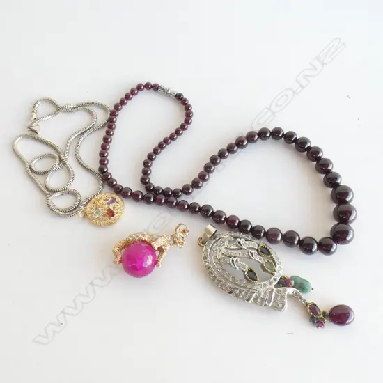 BAG ASST JEWELLERY INCL GARNET (?) NECKLACE, STG CHAIN & 3 MIXED STONE PENDANTS
