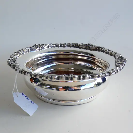 EARLY 20thC O.S.P. BOTTLE COASTER cast decorative rim