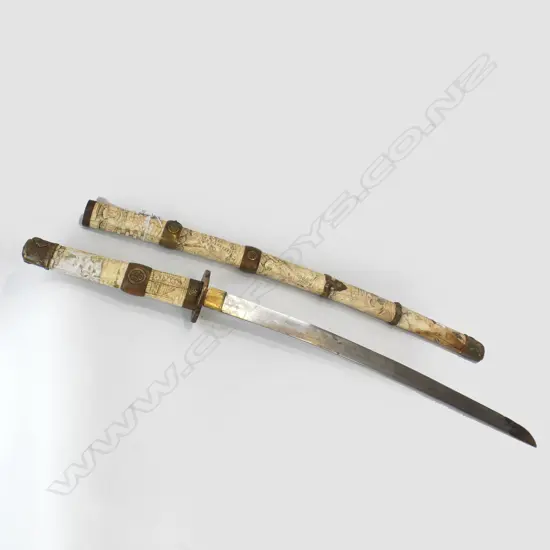 VINTAGE JAPANESE SWORD, CARVED BONE HANDLE & SCABBARD L.675mm