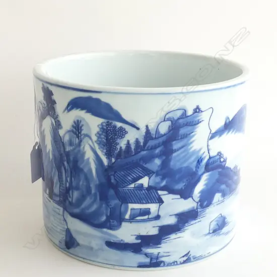 CHINESE B/W BRUSH POT, 4 CHARACTER MARK TO BASE H.150mm 190mm dia