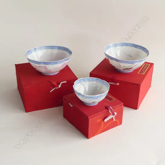 3 BOXED ORIENTAL EGGSHELL PORCELAIN BOWLS; 2x 120mm dia, 1x 80mm dia 