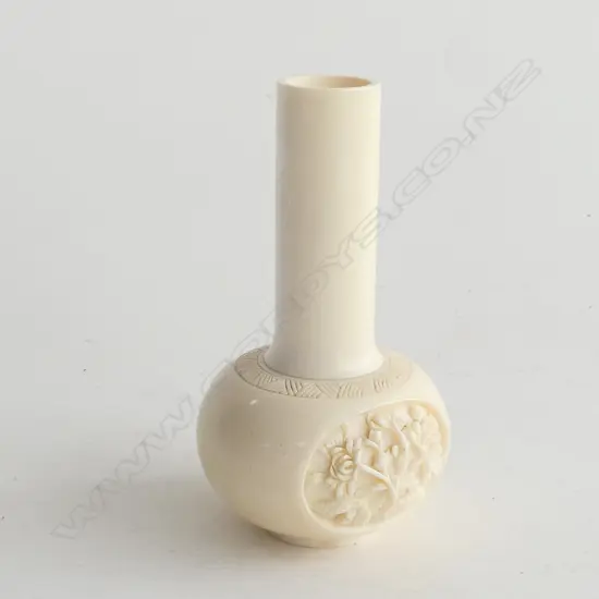 ORIENTAL CARVED IVORY VASE H.100mm