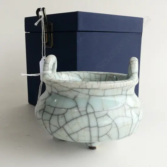 CHINESE GE WARE CRACKLE GLAZE CENSER 120mm dia, BOXED