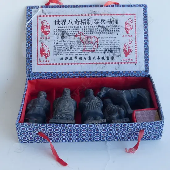 CASED SET 5 BURIED TERRACOTTA WARRIORS (3 SOLDIERS, NOBLE, HORSE) H.120mm 