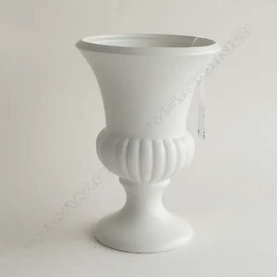 TITIAN WHITE URN VASE #2087 H.195mm