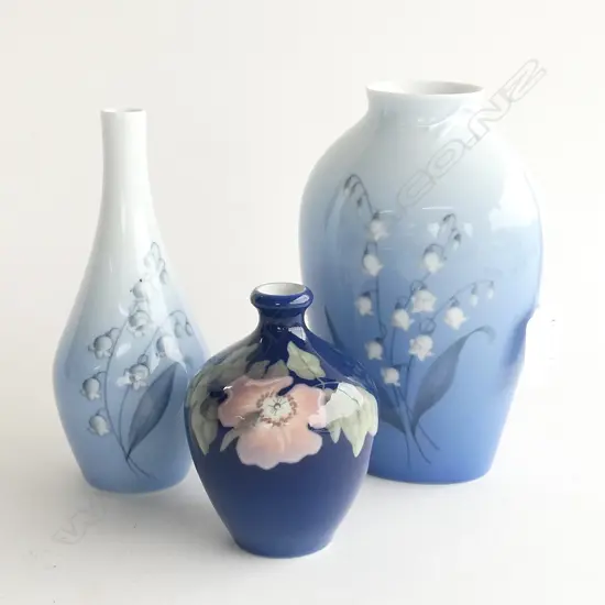 3 VASES; 2x B&G 1x ROYAL COPENHAGEN H.170mm