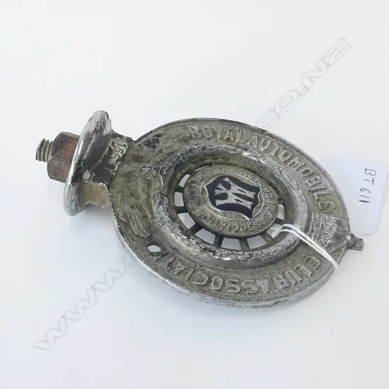 VINTAGE AUCKLAND AA BADGE 90mm dia