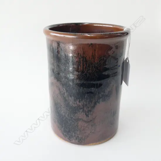 PETER STICHBURY TENMOKU GLAZED CYLINDER VASE H.140mm