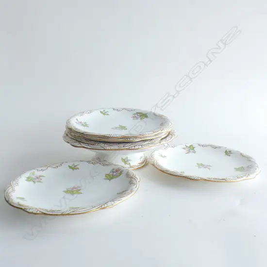 6 PC DAVENPORT FRUIT SET; 5 PLATES (DIA 230MM) + FOOTED DISH (DIA 250MM)