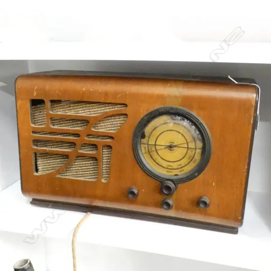 VINTAGE RADIO W.530mm