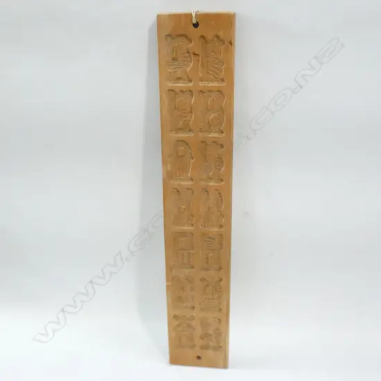 LONG WOODEN DUTCH BISCUIT MOLD L 620MM 14 MOLDS