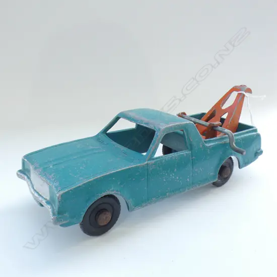 FUN HO HOLDEN? TOW TRUCK TEAL BODY