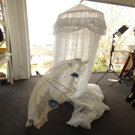 LACE BED CANOPY + LACE UMBRELLA