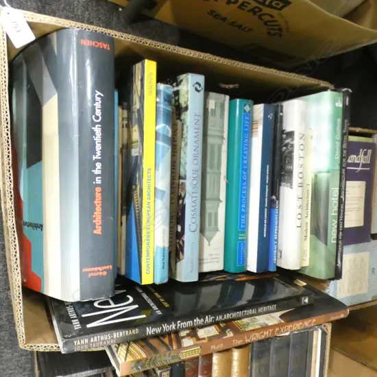 BOX LOT BOOKS; ARCHITECTURE