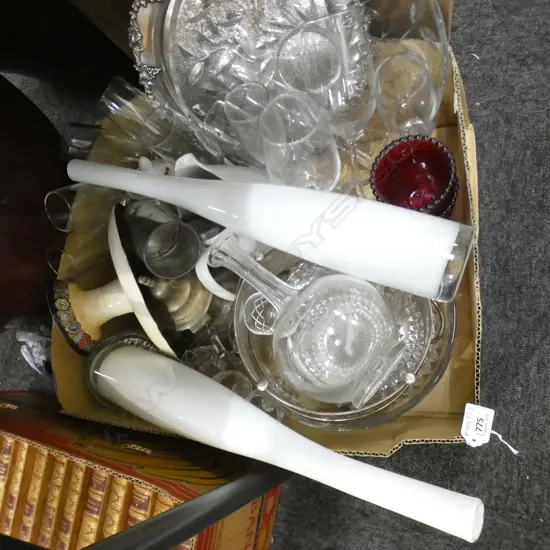 BOX LOT CHAMPAGNE FLUTES, PR TALL WHITE ART GLASS VASES ETC
