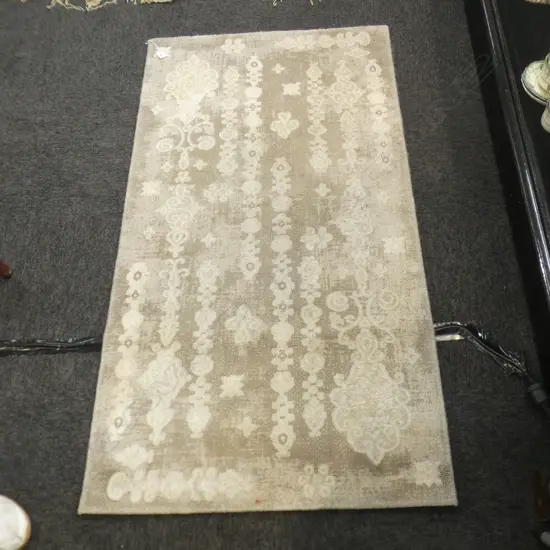 SM MERINO 'LOVE STORY' FAWN RUG, 800 x 1500mm