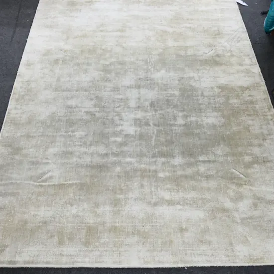 INDIAN HANDKNOTTED SILK CARPET, BEIGE, 2000 x 2900mm