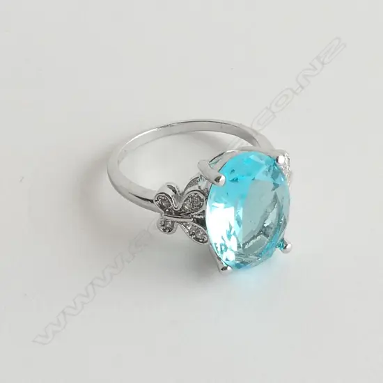 FAUX AQUAMARINE AND DIAMOND RING