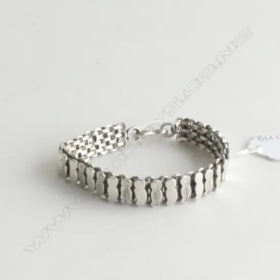 VINTAGE STG SILVER (TESTED) BRACELET 33GMS 