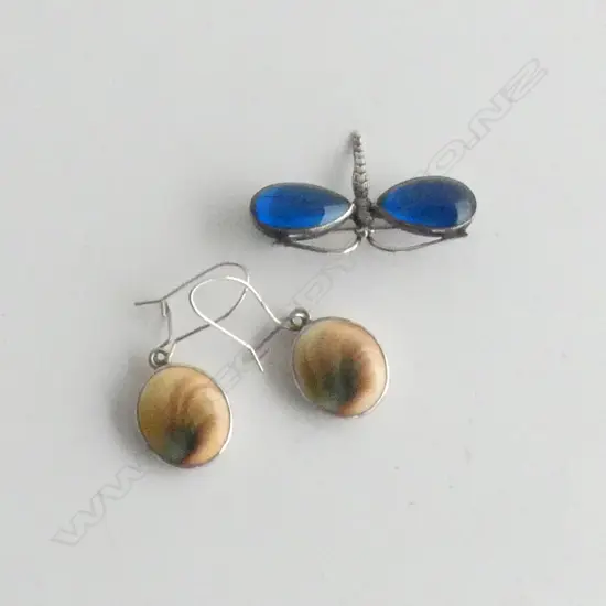 PR CATS EYE DROP EARRINGS + STG SILVER & BLUE STONE WINGED DRAGONFLY BROOCH