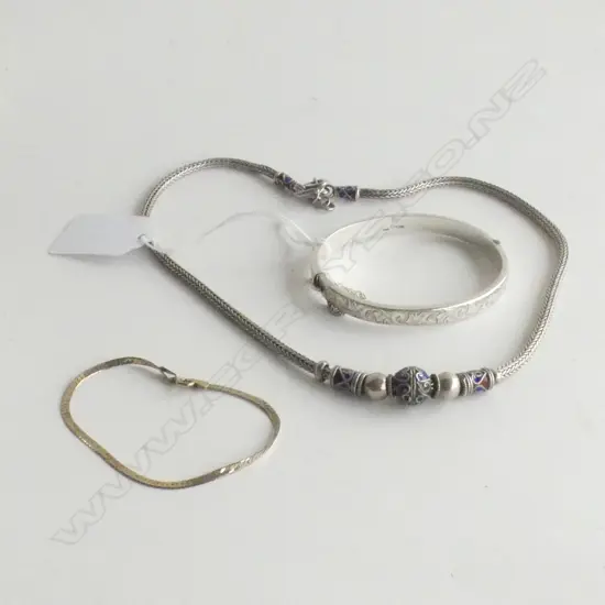 VINTAGE STG SILVER WHEAT CHAIN & BEAD NECKLACE & STG HINGED BRACELET & SNAKE CHAIN BRACELET  50GMS