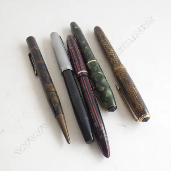 5 ASST. VINTAGE PENS (1 w. 14CT NIB)