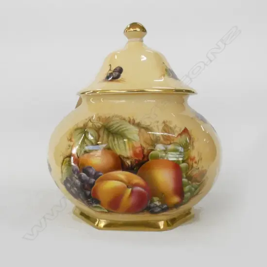 AYNSLEY ORCHARD GOLD LIDDED JAR H 150 MM