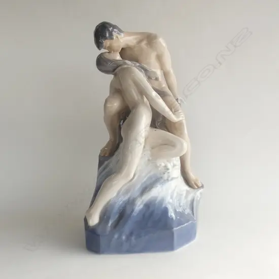 LG ROYAL COPENHAGEN FIGURE GROUP 'WAVE & ROCK (THE KISS)', H.470MM