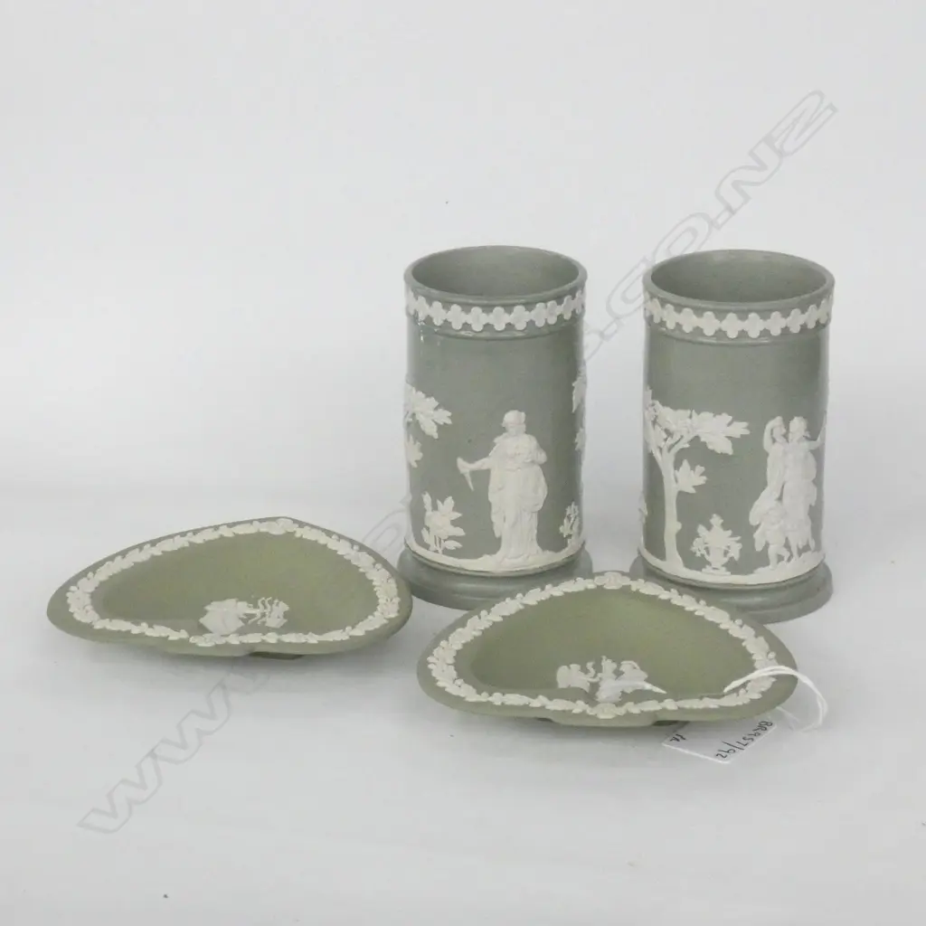 PR GREEN JASPER WARE DISHES & VASES H110 MM Image 1++