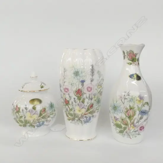 AYNSLEY CHINA 3 PCS WILD FLOWER H 700 MM