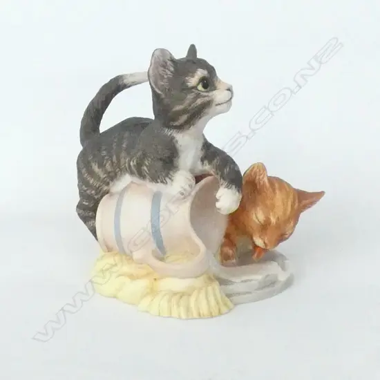 FRANKLIN MINT CHINA 'KITTENS AT PLAY' H 150 MM