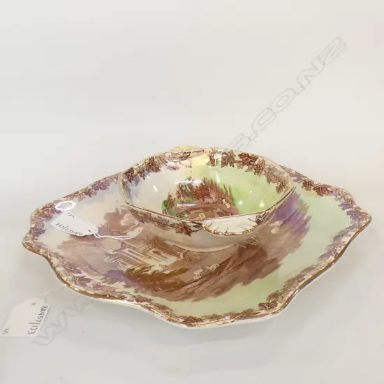 2 PCS MALING LUSTRE CHINA  'NEWCASTLE ON TYNE' PATTERN L 250 MM