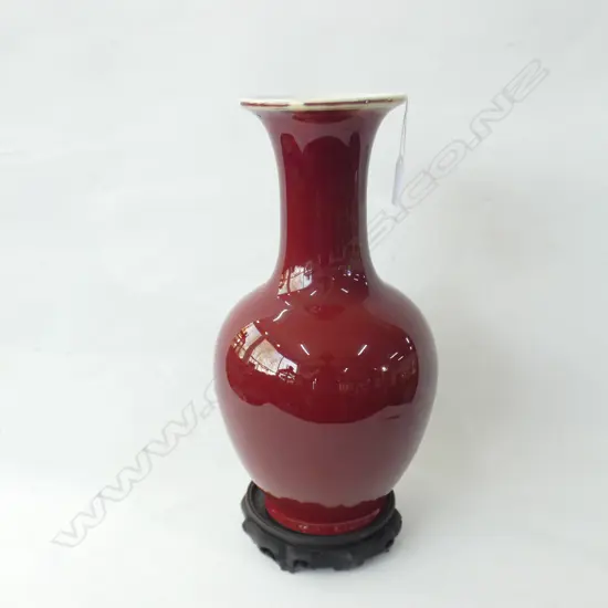 OLD CHINESE SONG DE BEOUF GLAZED BALUSTER VASE H.330mm ON CARVED STAND