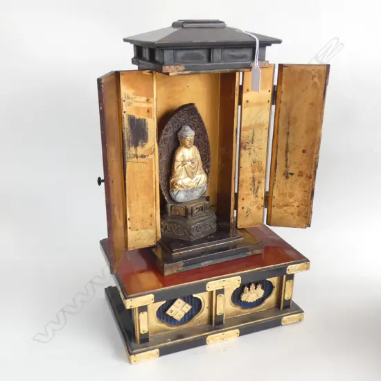 ANTIQUE ORIENTAL BLACK LACQUER SMALL SHRINE W GILT BUDDHA INSIDE ON STAND H.470mm