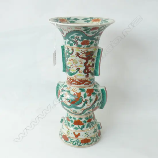 LG ORIENTAL VASE DECORATED WITH DRAGONS - MARKS TO BASE H 335MM