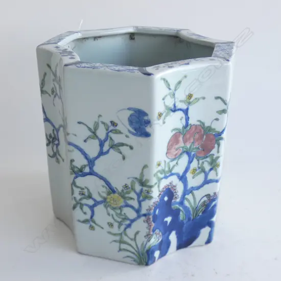 CHINESE FAMILLE VERTE QUATREFOIL BRUSH POT H.160mm