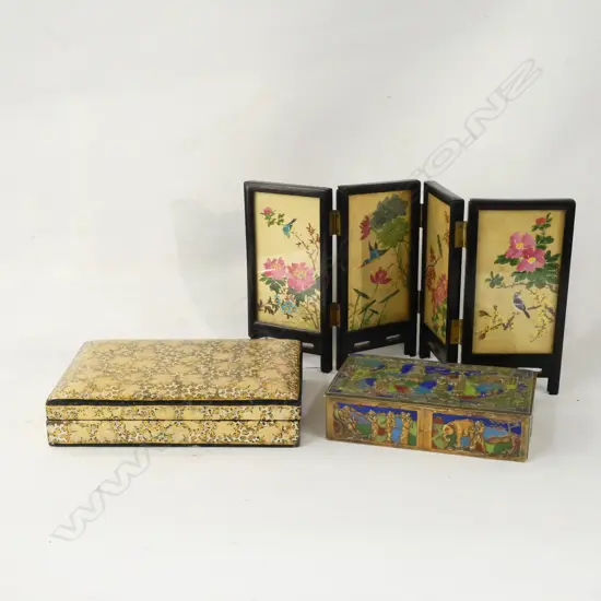 5 ORIENTAL ITEMS; PR MINI BRONZE BUDDHA HEADS, 2 CONTAINERS + MINI SCREEN H.155mm