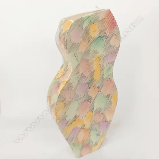 CHRISTINE HARRIS STUDIO VASE (CHIP) H370 MM