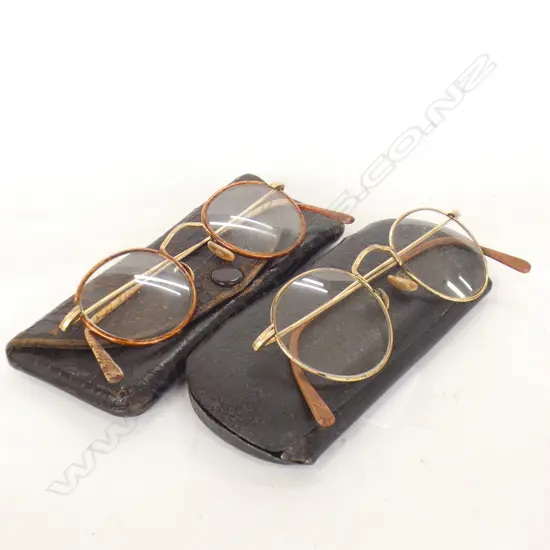 2 PAIRS VINTAGE SPECTACLE IN CASES, OPTICIAN DUNEDIN