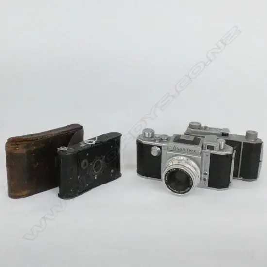 ASAHIFLEX VINTAGE CAMERA + 2 OTHER KODAK