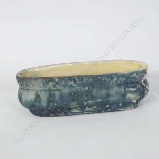 BRIAR GARDNER STUDIO TROUGH VASE 