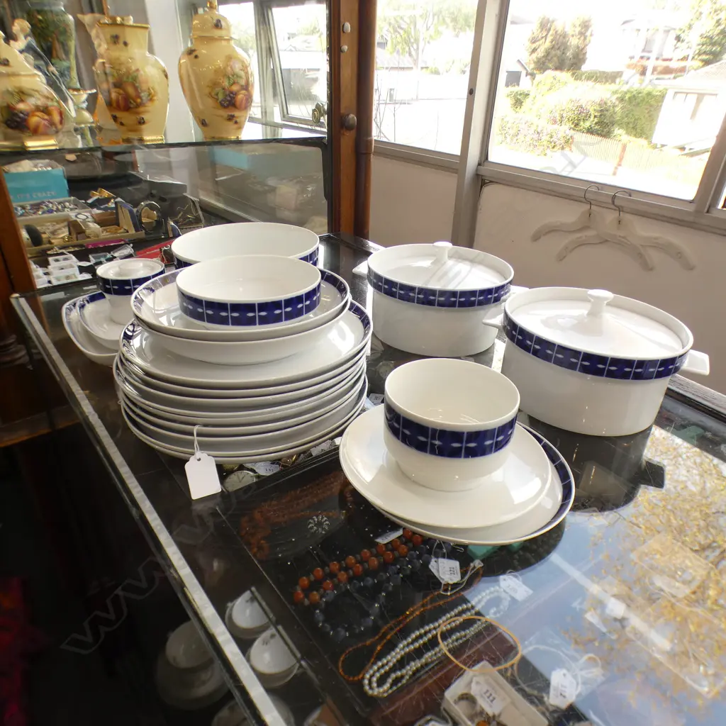 MELITTA GERMAN RETRO PORCELAIN PART DINNER SERVICE 19 PCS Image 1++