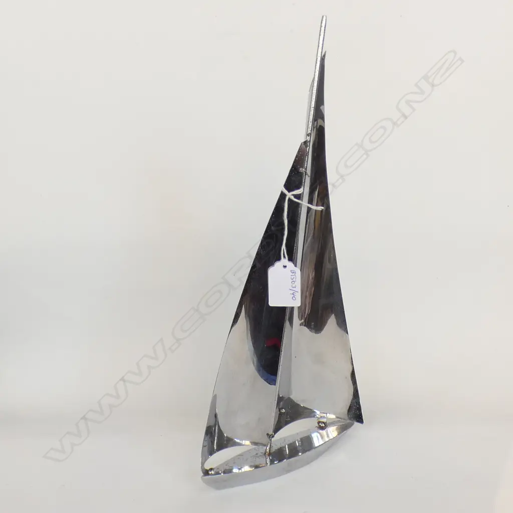 ART DECO CHROME YACHT H 350MM Image 1++