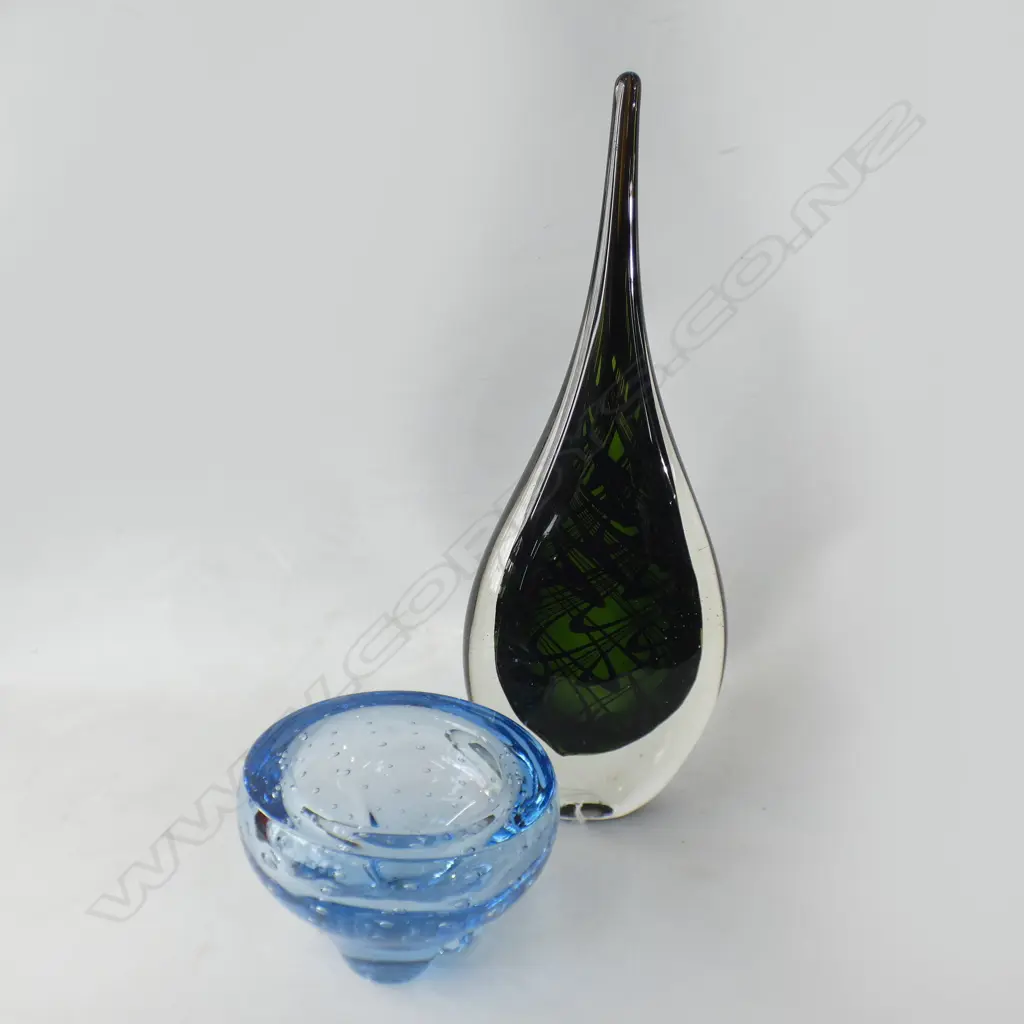 TALL, HEAVY  BLUE & SWIRLED GLASS SPHERE (H 345MM) + BLUE GLASS BOWL (DIA 120MM) Image 1++