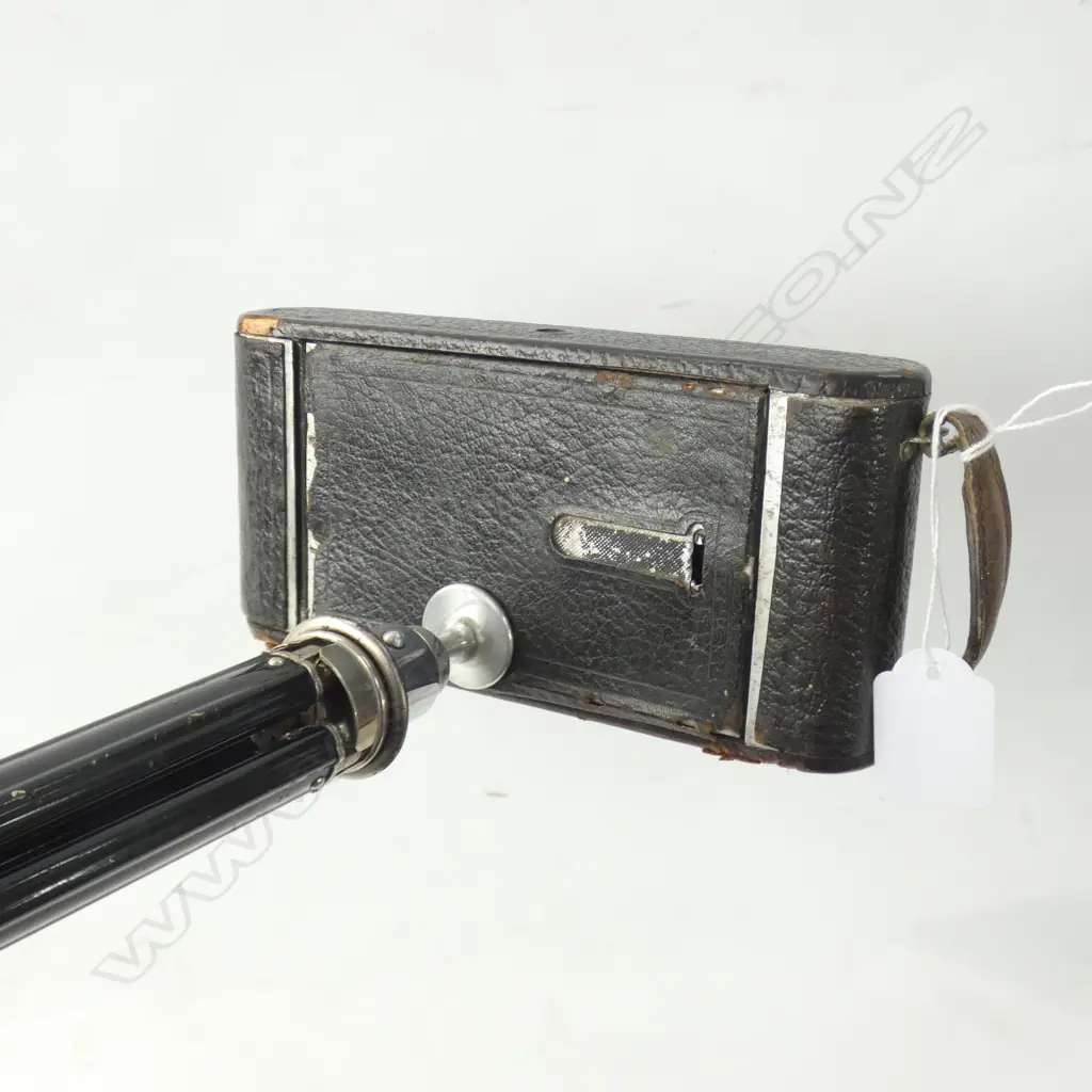 1917 KODAK CAMERA ON TRIPOD STAND A/F Image 1++