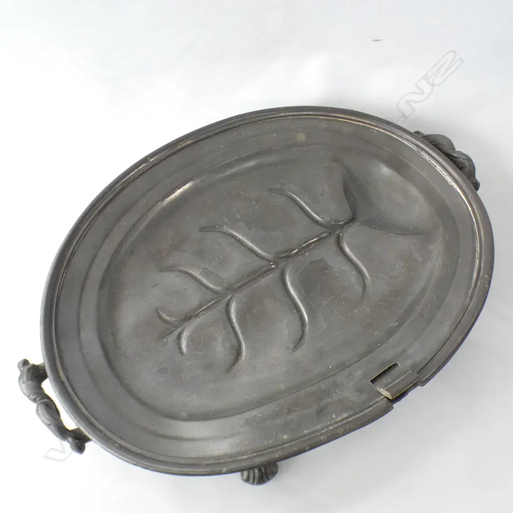 ANTIQUE METAL MEAT DISH (DENTS) & DOME W.520mm Image 1++