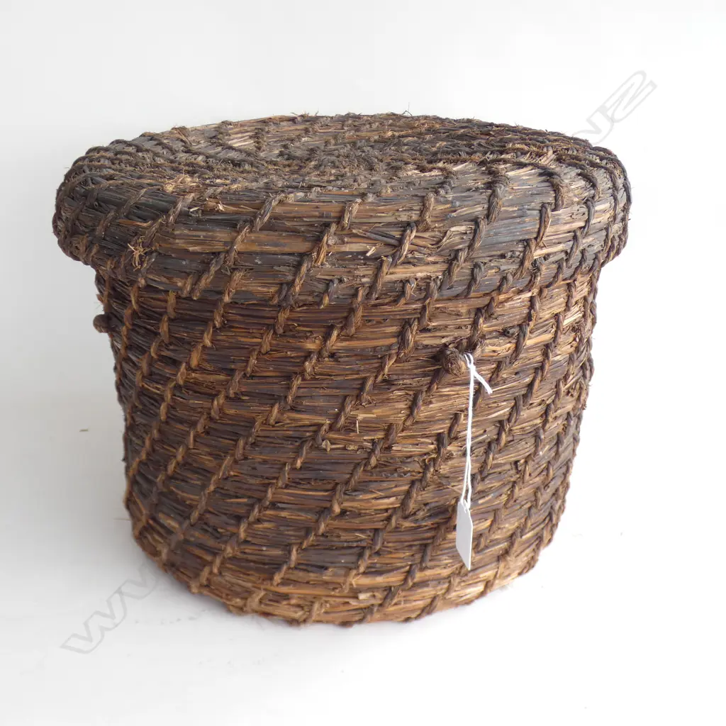 OLD JAPANESE WOVEN LIDDED BASKET Dia.350mm Image 1++