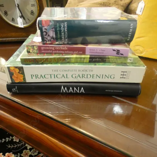 4 BOOKS ON GARDENING + 'MANA' RUGBY BOOK